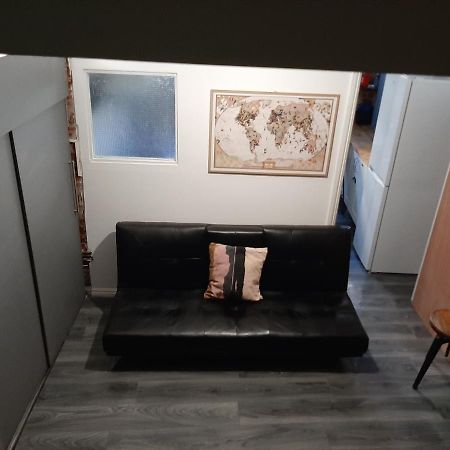 Single Bedrooms With Wifi And Underbed 10 Λονδίνο Εξωτερικό φωτογραφία